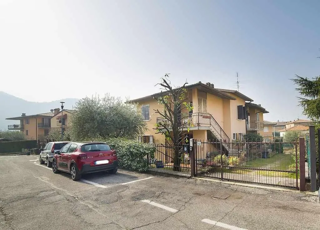 Casa Carlacon Giardino Vicino Al Centro E Lago Garda  Apartment Garda (Verona)