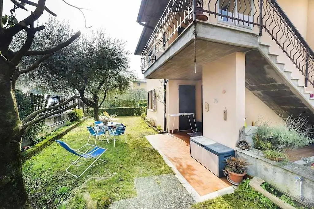 Apartment Casa Carlacon Giardino Vicino Al Centro E Lago Garda